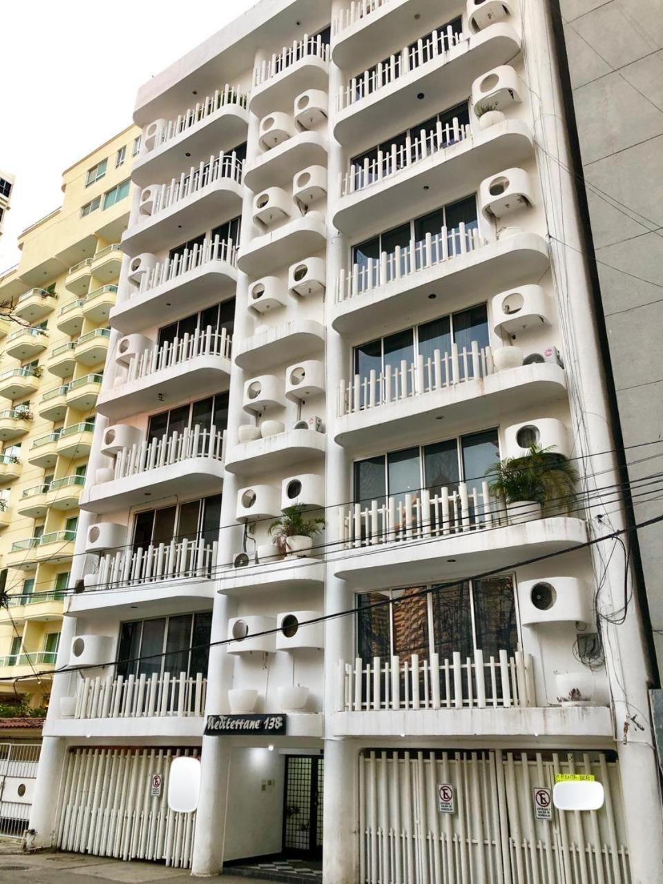 Sky Inn Acapulco Y Condominio Mediterrane 外观 照片